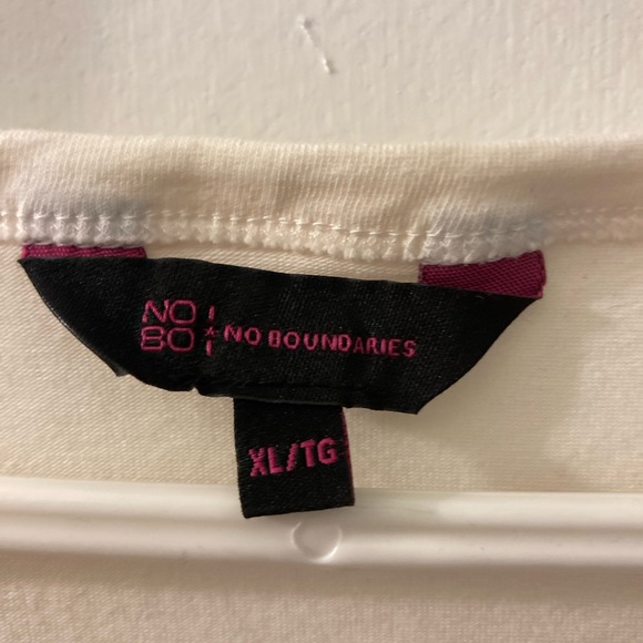 button down tshirt - Picture 3 of 3